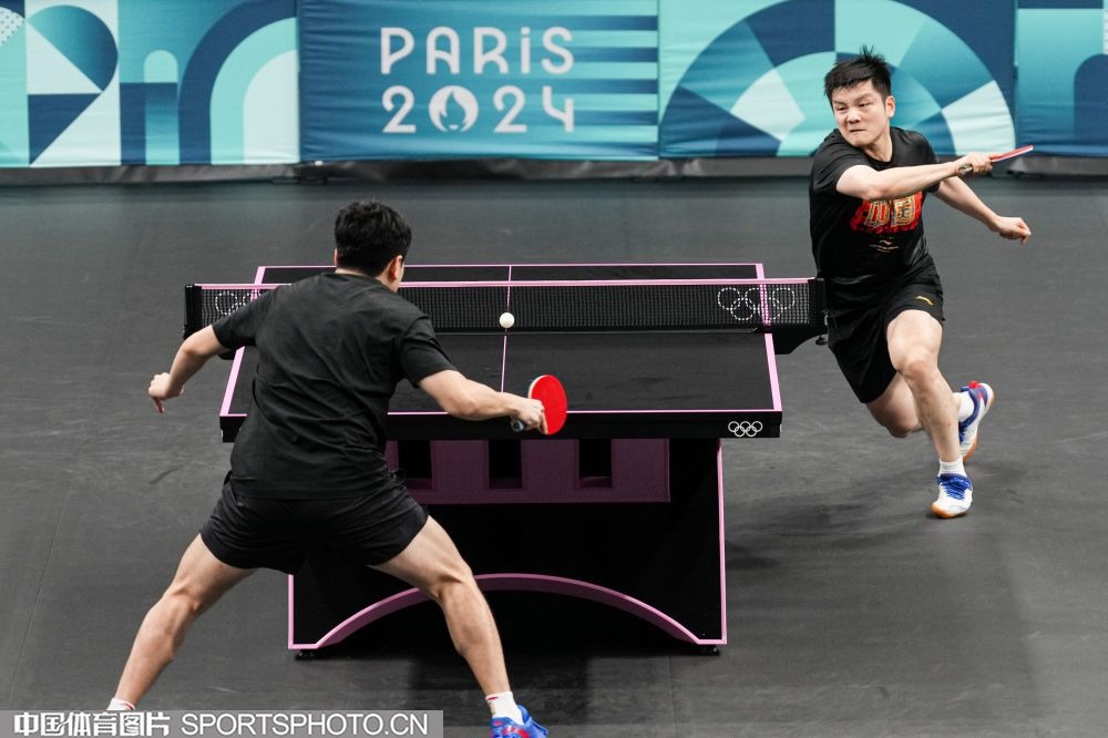 回声报：利物浦认为不是签格伊的好机会，不会尝试截胡曼城